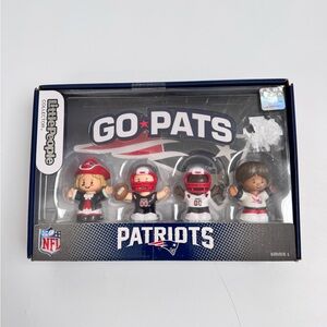 NWT Mattel Little People Patriots Football Players Collector Set